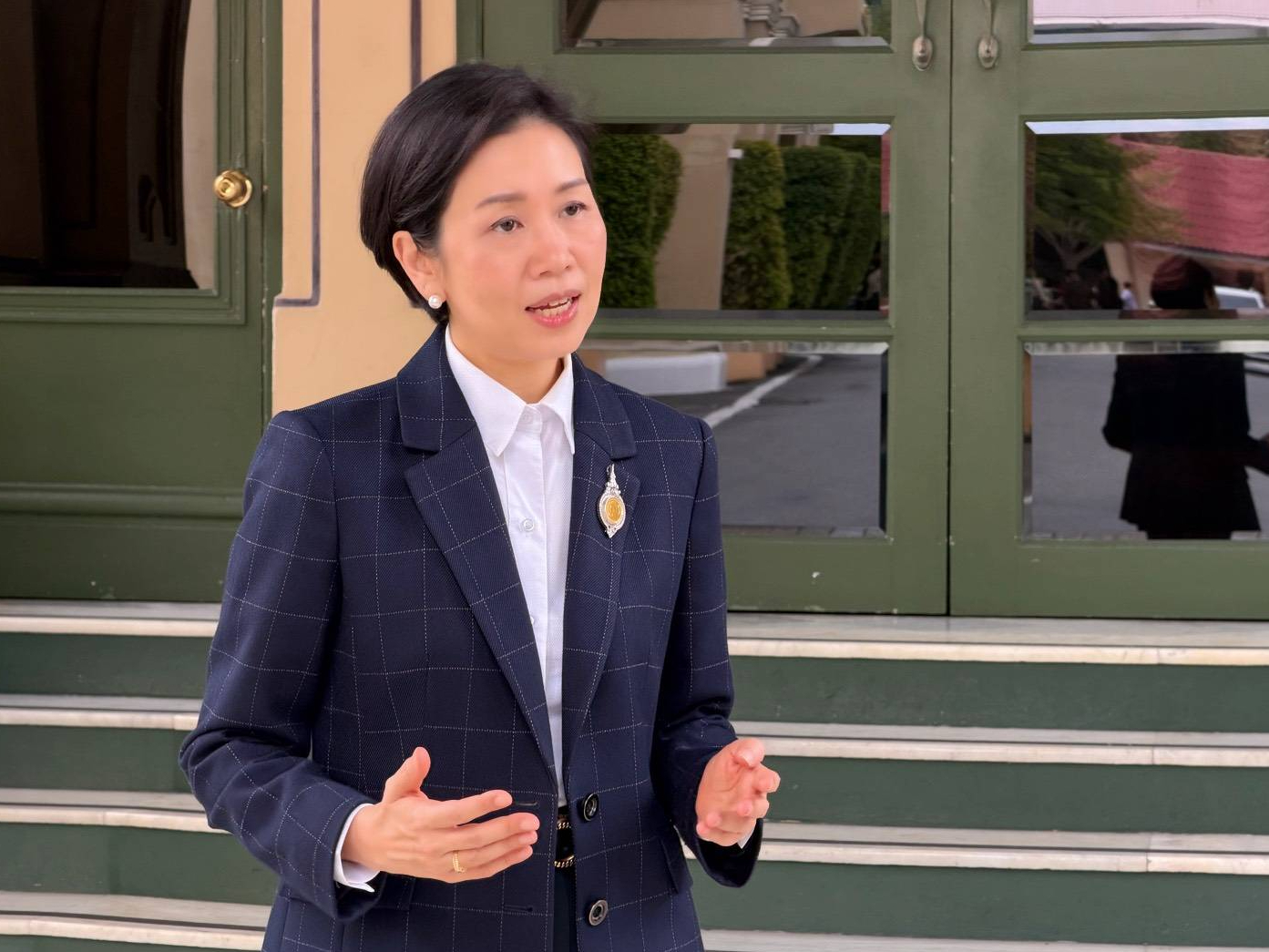 &ldquo;รัชดา&rdquo; เผย รัฐบาลเอาจริงคุมดาต้าเซ็นเตอร์ วันนี้แจ้งความกรณีลอบเก็บน้ำมัน 2 แสนลิตร &ldquo;เอกนิติ&rdquo; นัดถกบอร์ด 4 ก.ย. ปิดช่องโหว่ทั้งระบบ